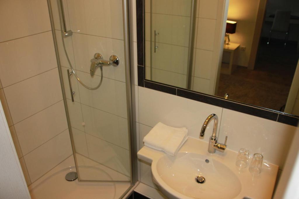 Hotel Heidelberger Hof 뒤셀도르프 외부 사진