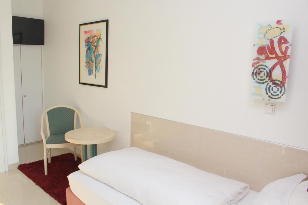 Hotel Heidelberger Hof 뒤셀도르프 외부 사진
