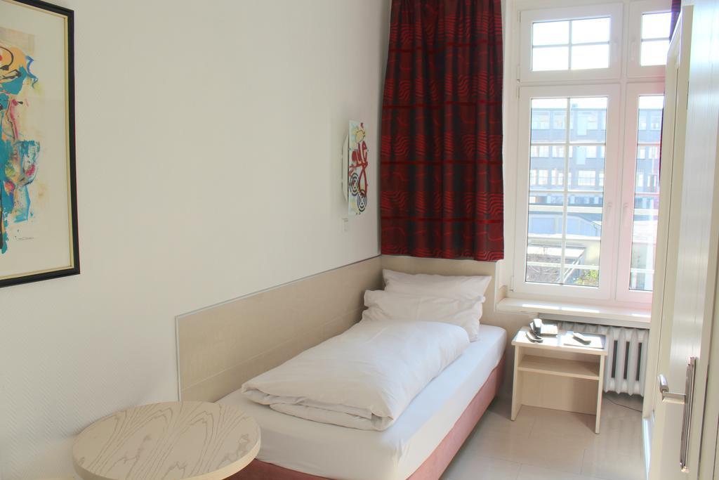 Hotel Heidelberger Hof 뒤셀도르프 외부 사진